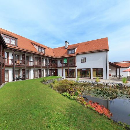 Hotel Garni Gaestehaus Am Muehlbach Ottobeuren Buitenkant foto