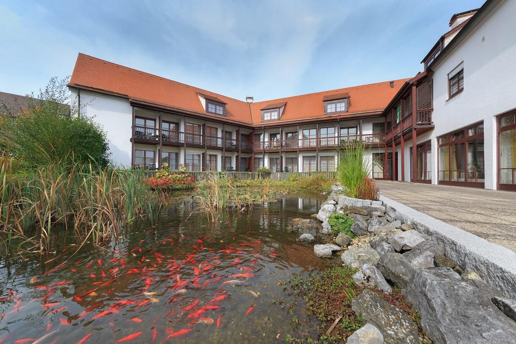 Hotel Garni Gaestehaus Am Muehlbach Ottobeuren Buitenkant foto